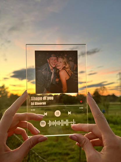 Lumen Frame — Personalized Song & Photo Plaque